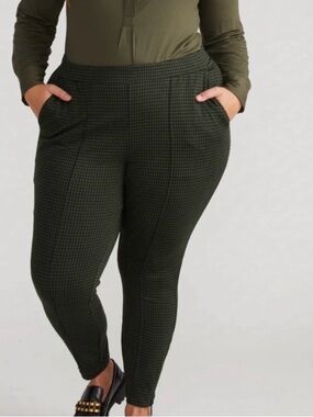 Universal standard Moro Pintuck Pocket Ponte Pants
Forest Houndstooth